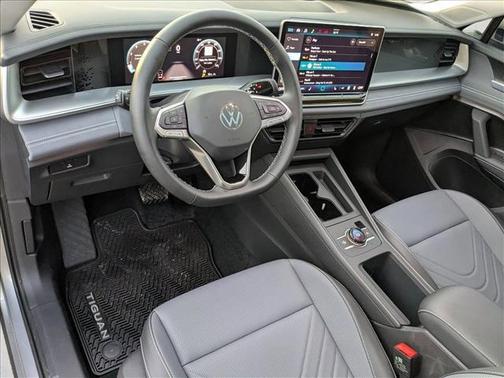Pyrite Silver Metallic 2026 Volkswagen Tiguan 2.0T SE 4MOTION