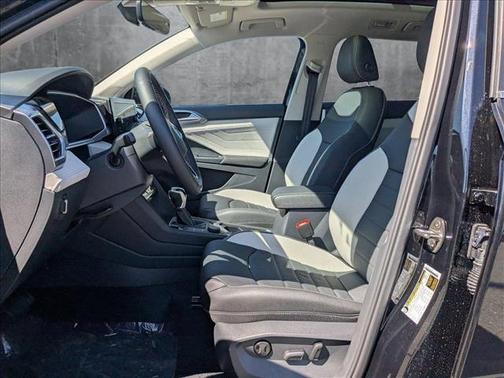 2025 Volkswagen Taos 1.5T SEL
