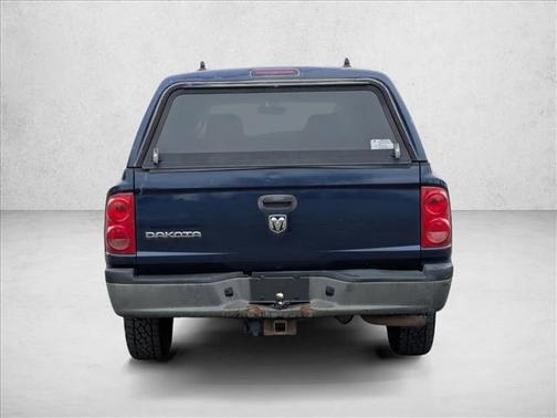 2005 Dodge Dakota ST Club Cab