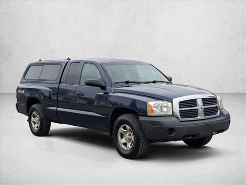2005 Dodge Dakota ST Club Cab
