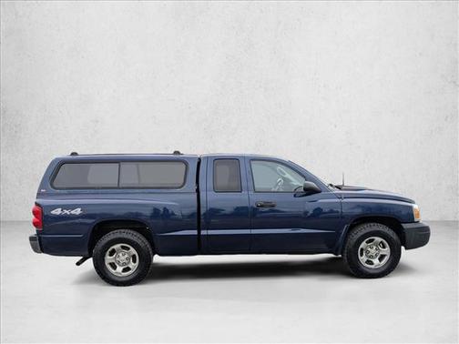 2005 Dodge Dakota ST Club Cab