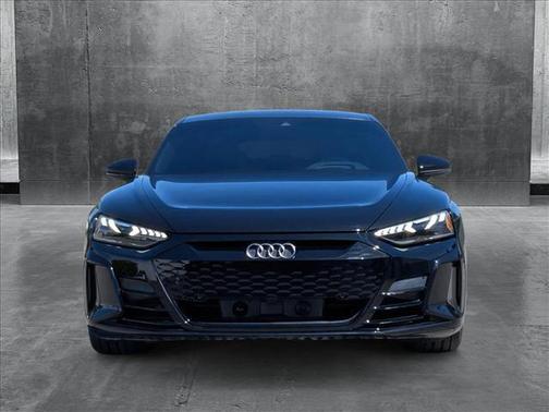 2022 Audi RS e-tron GT quattro