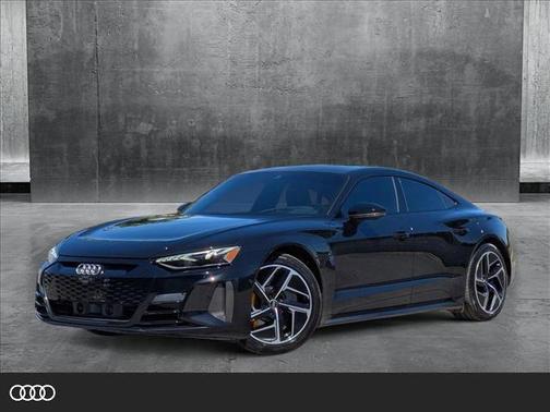2022 Audi RS e-tron GT quattro