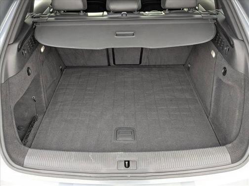 2017 Audi Q3 2.0T Premium Plus