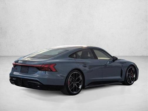 2026 Audi RS e-tron GT quattro