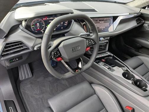 2026 Audi RS e-tron GT quattro