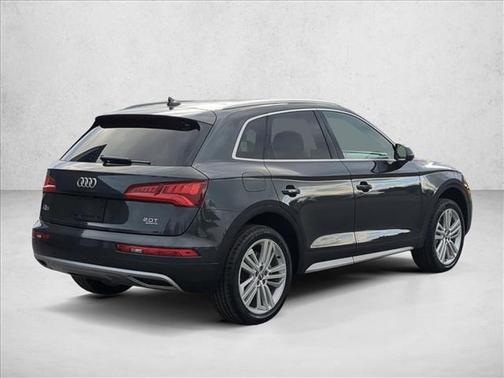 2018 Audi Q5 2.0T Premium Plus