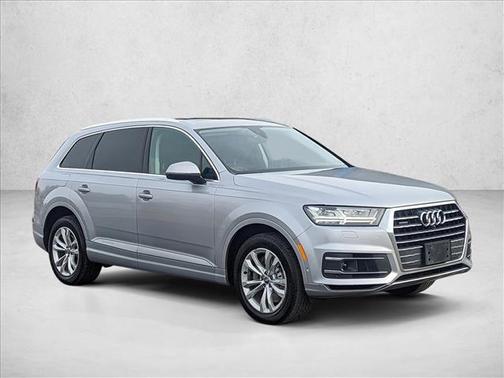 2019 Audi Q7 55 Premium Plus