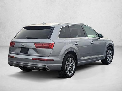 2019 Audi Q7 55 Premium Plus