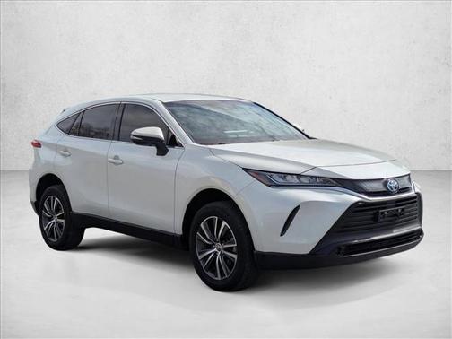 Blizzard Pearl 2022 Toyota Venza LE