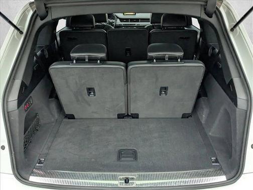 2018 Audi Q7 2.0T Premium Plus