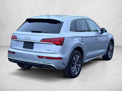 2023 Audi Q5 45 S line Premium