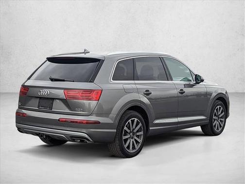 2017 Audi Q7 3.0T Premium