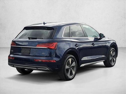 2024 Audi Q5 40 Premium Plus