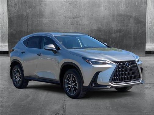 2025 Lexus NX 450h+ Luxury