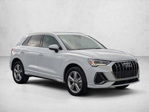 2023 Audi Q3 Premium 45 TFSI S line quattro Tiptronic