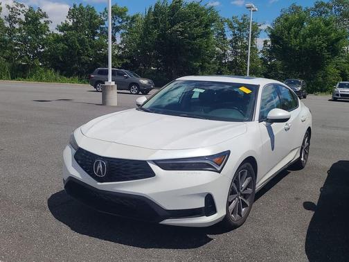 Platinum White Pearl 2024 Acura Integra CVT