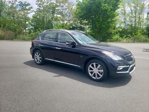 2017 INFINITI QX50 Base