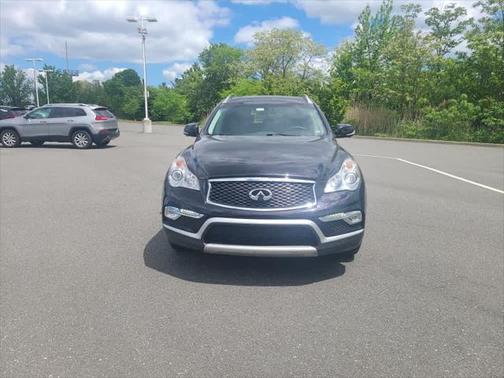 2017 INFINITI QX50 Base