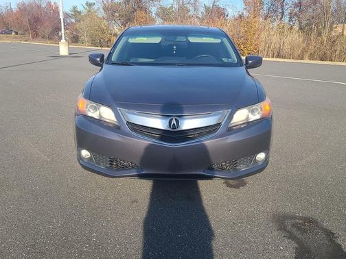 2015 Acura ILX 2.0L w/Premium Package