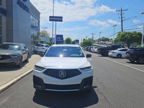 Platinum White Pearl 2026 Acura MDX A-SPEC
