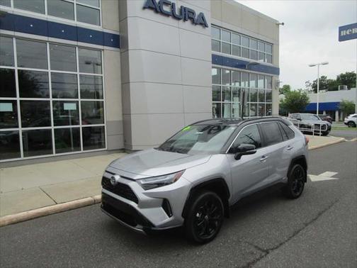2022 Toyota RAV4 Hybrid SE