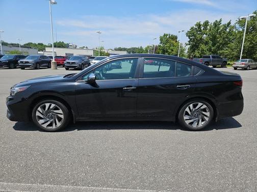 Crystal Black Silica 2024 Subaru Legacy Touring XT