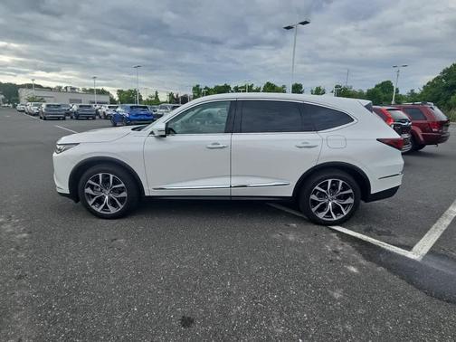 Platinum White Pearl 2023 Acura MDX Technology Package