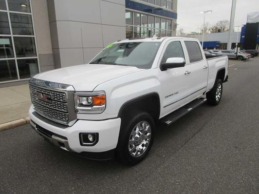 2019 GMC Sierra 2500 Denali