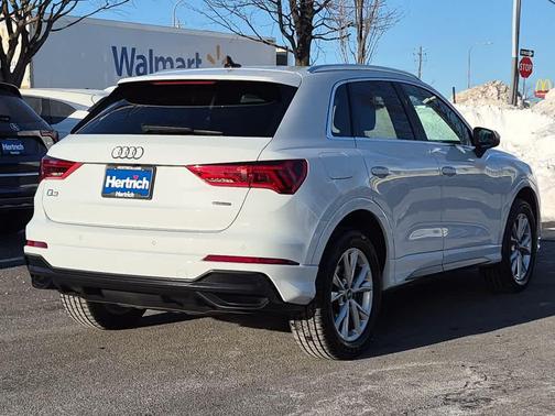 2022 Audi Q3 45 S line Premium Plus
