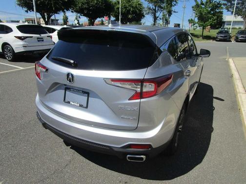 Solar Silver Metallic 2026 Acura RDX Technology Package