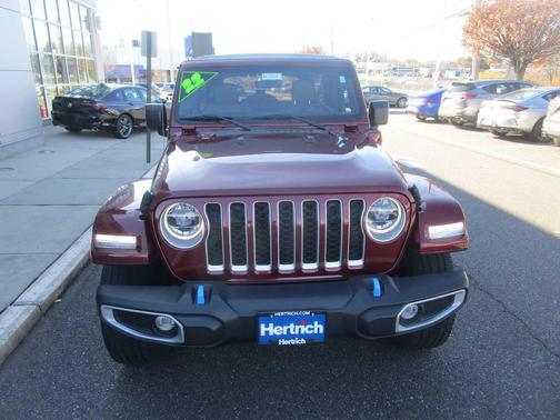 2022 Jeep Wrangler Unlimited 4xe Sahara