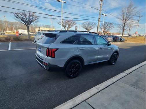 2023 Kia Sorento S