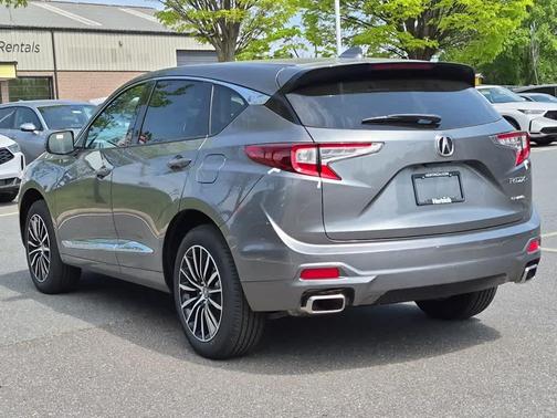 Liquid Carbon Metallic 2026 Acura RDX Advance Package