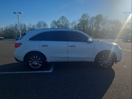 White Diamond Pearl 2016 Acura MDX SH-AWD