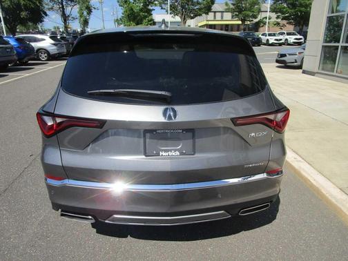 Liquid Carbon Metallic 2026 Acura MDX Technology Package