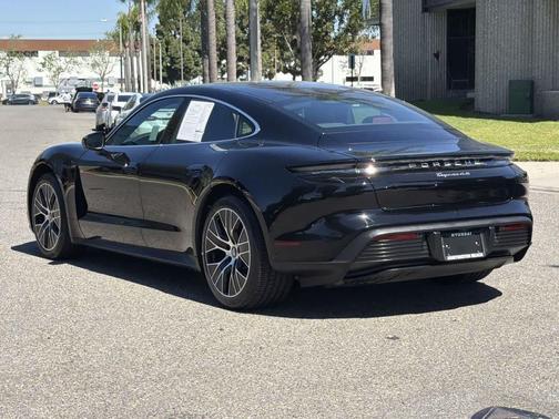 2022 Porsche Taycan 4S