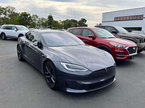 2021 Tesla Model S Long Range