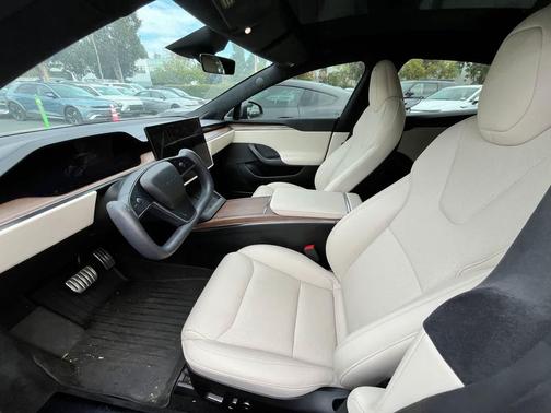 2021 Tesla Model S Long Range