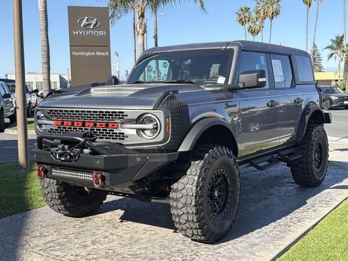 2023 Ford Bronco Badlands