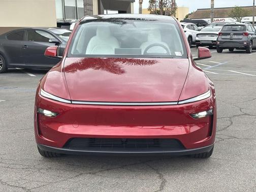 2026 Tesla Model Y Premium Rear-Wheel Drive