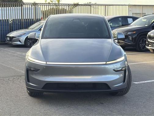 2026 Tesla Model Y Long Range Dual Motor All-Wheel Drive