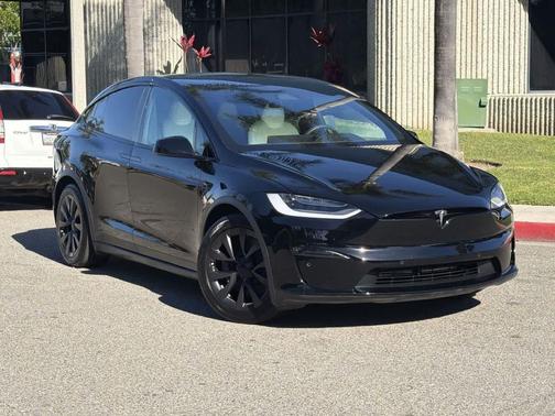 2022 Tesla Model X Plaid Tri Motor All-Wheel Drive