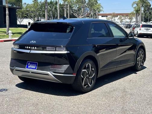 2024 Hyundai IONIQ 5 SEL