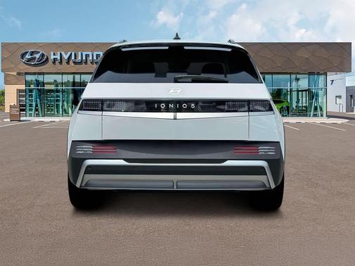 2025 Hyundai IONIQ 5 SEL