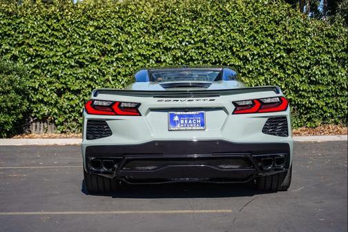 Cacti Green 2024 Chevrolet Corvette Stingray w/1LT