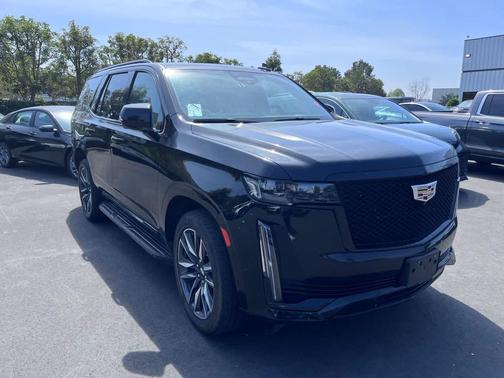 2023 Cadillac Escalade Sport