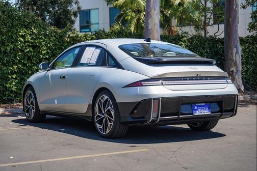 Gravity Gold Matte 2023 Hyundai IONIQ 6 SEL