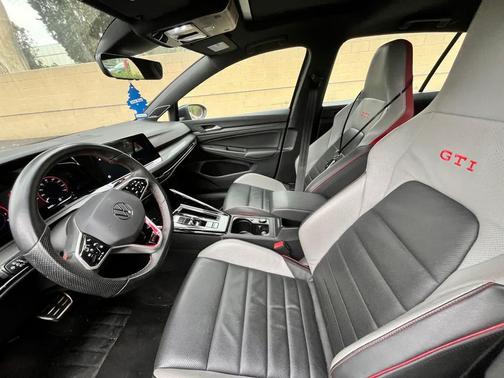 2024 Volkswagen Golf GTI 2.0T S DSG