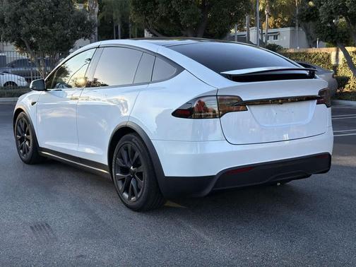 2023 Tesla Model X Plaid Tri Motor All-Wheel Drive